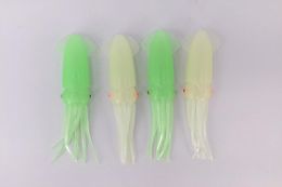 30pcslot 43 pouces b2 pêche en plastique doux Pouctopus Bodies de calmar Luminous LURS VERT LUIL