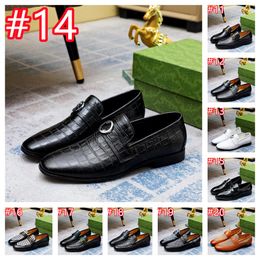 30style Luxurious hommes respirant Bright Wedding Business Formel Casual Casual Pointed Trend British Lace Patent Fashion Mens Designer Robe Shoes Taille 38-45