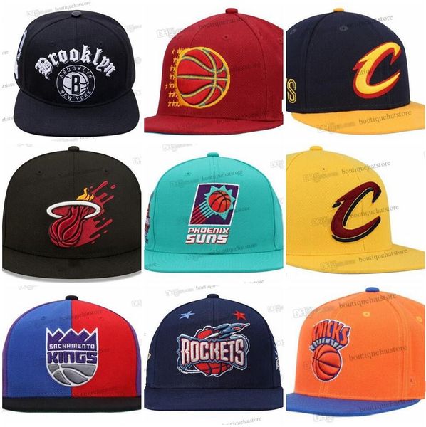 31 Colors Mens Baseball Snapback Hats Classic Toutes les équipes Red Vintage Black Camo Chicago Sport Basketball Caps ajustés Chapeau Patch cousu mar29-09