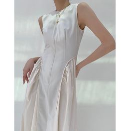 312 2023 Runway jurk Spring Summer Dress Brand Same Style Empire Crew Neck Mouwess White Black Damesjurk Fashion YL