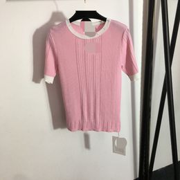 312 2023 Springmerk Same Style Sweater Sweater Korte mouw Zwart roze blauwe bemanning Nek Nek Druivertiemode Dameskleding Hoogwaardige dames Meiyi1466