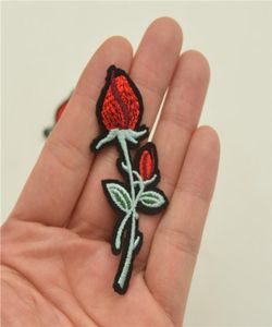 32 Small Red Rose Flower Lady Diy Bordnoted Iron on Patch voor DIY Craft Sewing1051302