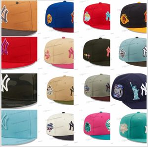32 Estilos especiales Sombreros Snapback de béisbol para hombres Mezcla de colores Gorras ajustables deportivas New York'Pink Grey Camo Colorful Letters Hat 1999 World Patch cosido en el lateral Ju19-04