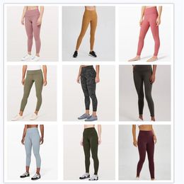 32 Completi da yoga da donna leggings pantaloni da tuta Vita alta Sport Alzare i fianchi Abbigliamento da palestra Legging Allinea Collant fitness elastico Allenamento n92808