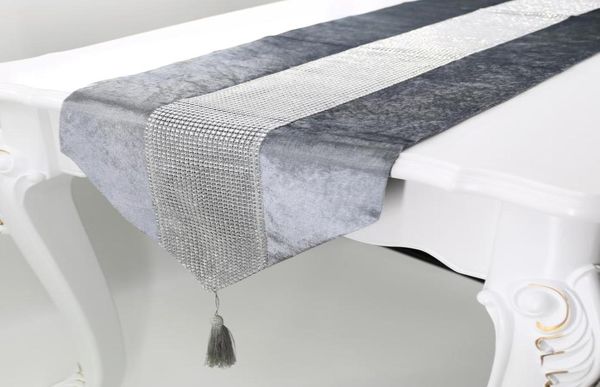 Chemin de Table basse en tissu 32180cm, décoration de maison, coussin de Table el diamant de luxe, nappe en flanelle, décoration 4067826