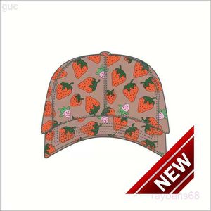 3323SS Kwaliteit Strawberry Baseball Caps Man's Cotton Cactus Classic Letter Ball Summer Women Sun Hats Outdoor verstelbare SnapBguc