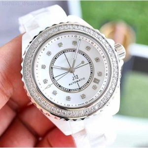 33mm 38mm Diamanten Horloges Man Vrouwen Beroemde Gouden Mode Keramische Klokwijzer Dame Quartz Horloge Dames Staal Vrouwelijke Klok Relojes Para Mujer Polsw J12