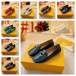 34 Chaussures robes de style chaussures de créateurs en cuir rivet talon épais talons hauts 100% bouton de vache boutone femme perle chaussure de bateau à talons hauts grande taille 35-41-42