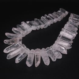 35-38pcs Strand Grande Taille Raw Clear Crystal Quartz Top Points Percés Gemmes Naturelles Polies Tusk Stick Spike Pendentif Perles En Vrac 2306O