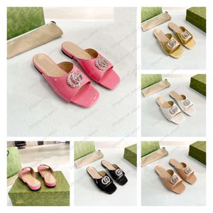 35-43 Pantoufles de luxe de grande taille Slide Brand Designers Femmes Dames Sandales Slide Sandale Belle Sunny Beach Femme Chaussures Bedazzle Pantoufles plates avec boîte