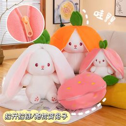 35-75 cm getransformeerde aardbeien konijnenpop pluche speelgoed Little White Rabbit Doll Carrot Rabbit Sleepkussen Doll cadeau 240507