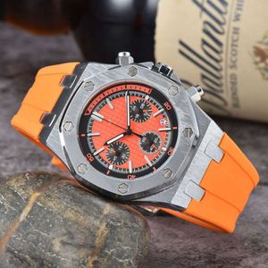 35 A Unique P Standing DH Business and Leisure 6 broche Silicone Tape Multifonctional Men's Watch 50