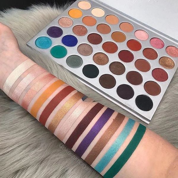 Paleta de 35 colores Paleta de sombras de ojos de larga duración Fácil de usar Brillo cosmético Maquillaje Belleza Profesional Eye Showdow Palet 240122