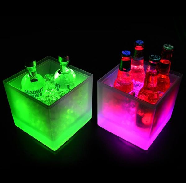 Cubos de hielo de luz LED rectangulares de 3500 ml Cubos de hielo cuadrados de doble capa luminosos Cubo de plástico no tóxico Herramientas de barra de cocina de gran tamaño SN5642