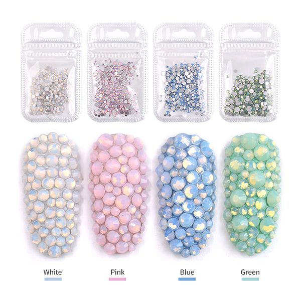 Tamaño mixto SS4-SS20 Piedras de uñas de ópalo brillante 350 piezas por bolsa Diamantes de imitación con parte posterior plana Decoraciones de arte de uñas