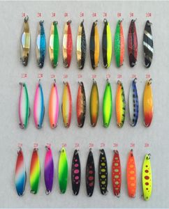 35G Fishing Lere Ice Bait Spoon Bait Metal False Bait Pêche Temps de pêche Salle Salon ou eau douce Poisson 30 types de color6516662