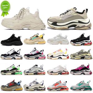 36-45 Top Fashion Luxurys Designer Schuhe Paris 17FW Casual Männer Frauen Dad Schuh Triple S Sneakers Track Crystal Bottoms Outdoor Sport Trainer