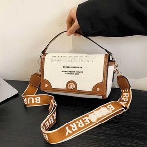 36% de descuento en bolso de diseñador 2024 Bolsos Tiktok Little Red Book Moda popular Versátil Hombro Alta calidad Luz de lujo Pequeño Crossbody público para mujer