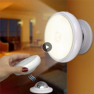 Luz LED nocturna recargable giratoria de 360 grados, lámpara de pared de seguridad, luz con Sensor de movimiento para dormitorio, escalera, cocina, luces de baño