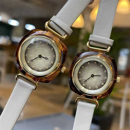 38% de réduction Watch Watch New G Family Womens Fashion Personality Amber Dial Quartz Mouvement Belt