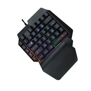 39 Clave Mecánico Juego RGB USB Wired Mouse Gamer Keypad Controlador de juego de luz de fondo para la computadora portátil de tableta 240418