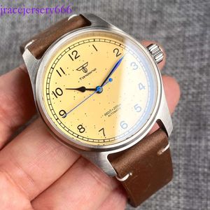 39 mm Tandorio mécanique Men de montre NH35 PT5000 Mouvement Blue Hand Vintage Yellow