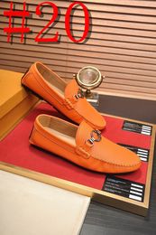 39model 2023 NIEUWE FASHIER BOOT SCHOENEN MEN MENS CLASSELE schoenen Kwaliteit Leer Comfy Men Loafers schoenen Bright Color Designer Loafers schoenen
