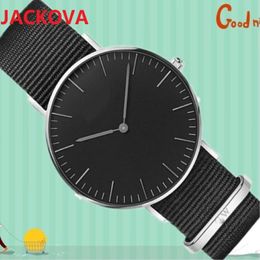 3A 11 Luxury MS Watch Men Ddww Lovers Nylon Belt Women 36 mm Mens Quartz Watches 40mm Fashion Oologio di Lusso 2635