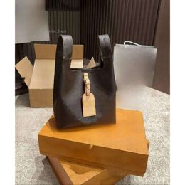 3A Designer Women Sacs Sacs Fashion BB Vegetable Basket Womens Tote Handbag Atlantis Mini Bag 20 * 17cm Crossbody Bag