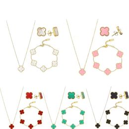 3a V Jewelry Designer Classic Clover Chovor Collar Pendientes Pendientes de tres piezas Regalo navideño de aniversario con envoltura de regalos