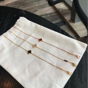 3 kleuren ontwerpers modeontwerp dubbelzijdig 4-klaver bedelarmbanden 18K goud roestvrij staal luxe armband mini-sieraden voor cadeau