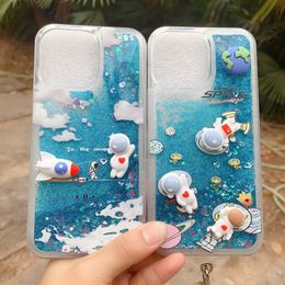 Estuches de arenas movedizas de astronauta 3D para iPhone 15 14 13 teléfono 15 12 11 Pro Max XR XS 8 7 Rocket Bling Heart Love Glitter Sparkle Flotante Líquido transparente Suave TPU Correa de cubierta de teléfono