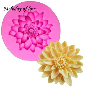 3D belle Lotus chrysanthème fleurs outils de décoration de gâteau de mariage bricolage cuisson fondant silicone moule savon moule T0158