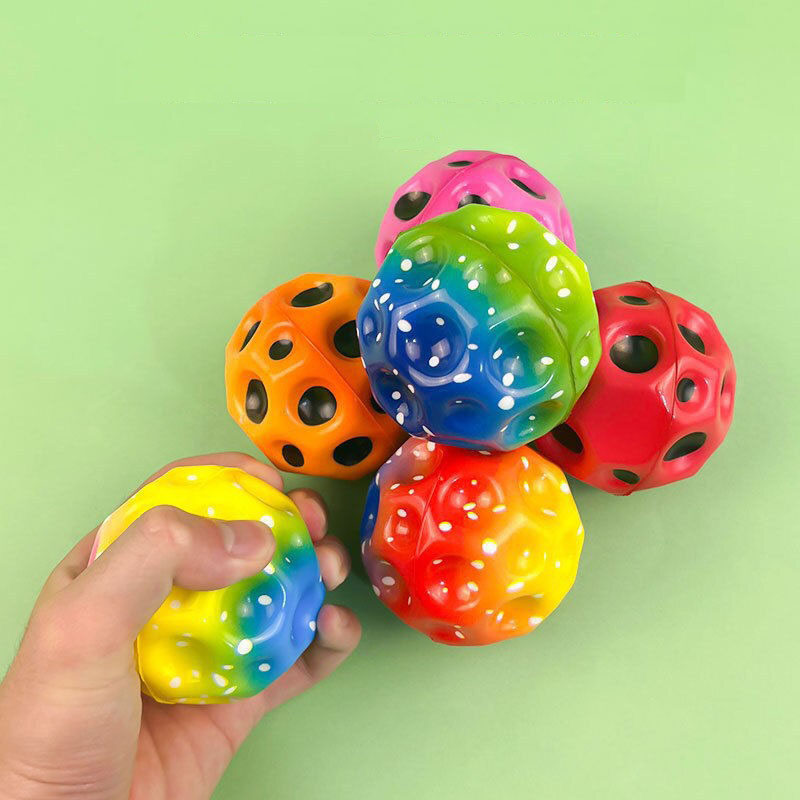 Gökkuşağı elastik top yüksek elastikiyet antigravite ay taş yüksek elastikiyet saygılı top oyuncaklar pu köpük top gözenekli küre açık öğrenciler çocuk yetişkin oyuncaklar