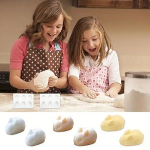 Moule en silicone en forme de lapin 3D – Parfait pour la mousse, les chocolats et la décoration de gâteaux, adorable design de lapin, antiadhésif et flexible.