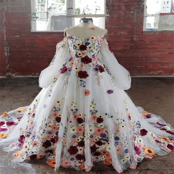 Robes De Mariée À Fleurs Colorées 3D Avec Couleur Fantaisie Pays Elfique Robes De Mariée Manches Bouffantes Robes De Novia Court Train Unique Robe De Mariée Non Traditionnelle