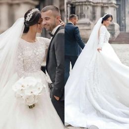 3D -jurken Beading vloer Wedding Applique Bridal Jurk Lange mouwen V Back Scoop Neck Chapel Train Custom Made Vestidos de novia Estidos