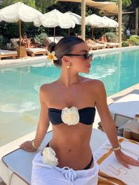 3D Floral Brasil Bandeau Bikini Bikini para mujeres Bikini de dos piezas Bet Bywimsuit de corte alto 240311