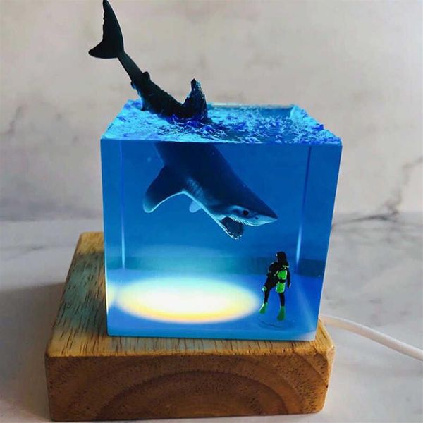 3d LED Night Light Shark Diver Decoration Novelty Cadeau pour enfants chambre de chambre bébé décoration de table de lit USB lampe pour la maison H0922275N