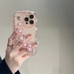 Coque de téléphone souple transparente ondulée avec chaîne de poignet en forme de cœur d'amour 3D, étui antichoc pour iphone 15 14 12 13 Pro Max