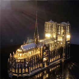 3D Puzzles 3D Metal Puzzle Hoge kwaliteit Notre Dame de Paris Model volwassen moeilijk bouwen DIY Puzzles speelgoed 230421