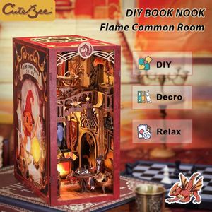 3D Puzzles CuteBee Book Nook Doll House 3d Puzzle with Touch Light Dust Cover Magic Gift Ideas Bookshelf Plaats speelgoedgeschenken Flame Common Room 240419