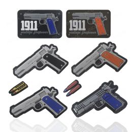Patchs de pistolet en caoutchouc 3D PVC AK47 Patches de crochet brodées Badges de thérapie de tir cible combat Tactical Emblem Decorative Appliquée