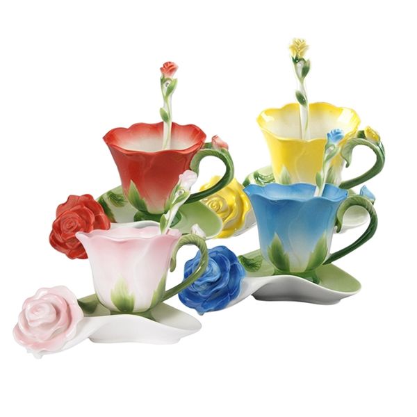 3D Rose Forme Fleur Émail Céramique Café Thé Tasse et Soucoupe Cuillère Porcelaine De Haute Qualité Creative Valentine Cadeau Design 210907
