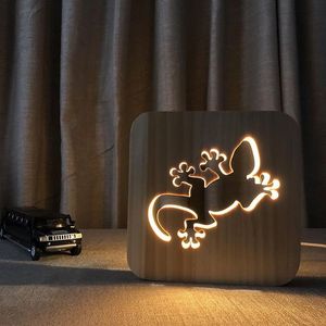 3D houten hagedis vorm lamp Noordelijke houten nachtlicht warm witte holle hollowed -out led tafellamp usb stroomvoorziening als vrienden cadeau298Q