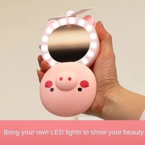 3in1 Cartoon Cute Piggy Mini Cosmetische Spiegel Compacte Draagbare Pocket Make-up Spiegels Koelventilator Licht Handheld USB Oplaadbaar 240301