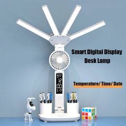 Lámpara de mesa multifunción 3 en 1 LED plegable de cuatro cabezas con ventilador Calendario Reloj USB Luz de escritorio recargable Lámpara de lectura de 3 colores 240305