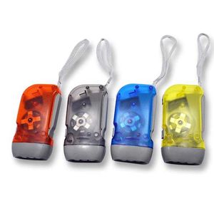 Lampe de poche à génération d'énergie manuelle 3LED Torches Lampes de poche à économie d'énergie Dynamo portable mini Handy Pressing Manivelle Torches