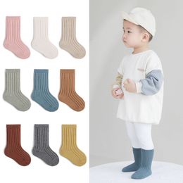 3 paar kindersokken jongens en meisjes sokken voor herfst winter nieuwe babykleding accessoires pure kleur zacht comfortabel peuter katoenen sok Korea 230918