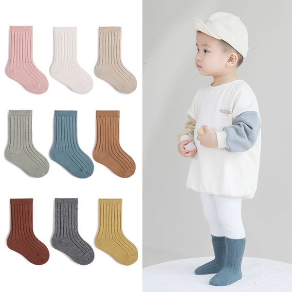 3 paires de chaussettes pour enfants, chaussettes pour garçons et filles pour l'automne et l'hiver, nouveaux accessoires de vêtements pour bébé, couleur pure, doux et confortable, chaussettes en coton pour tout-petits, corée 230918